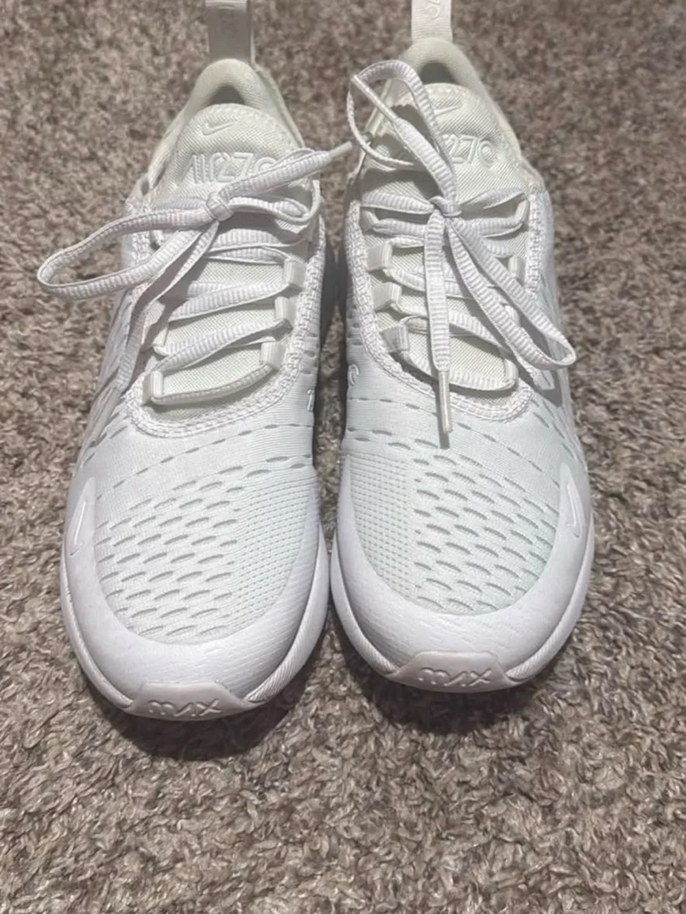 Nike White Air Max 270 Lightweight Trainers